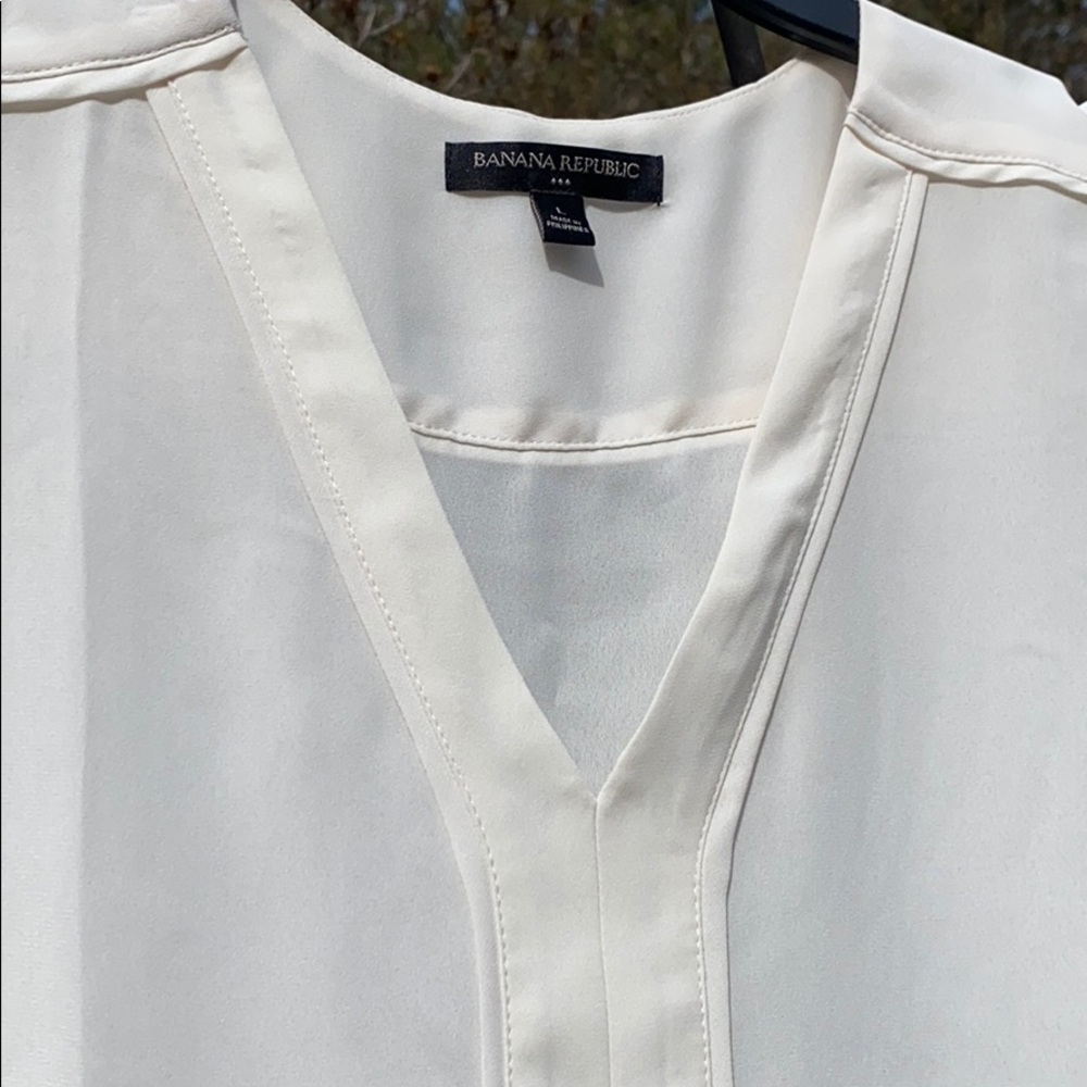 EUC sleeveless BR top - Picture 2 of 3